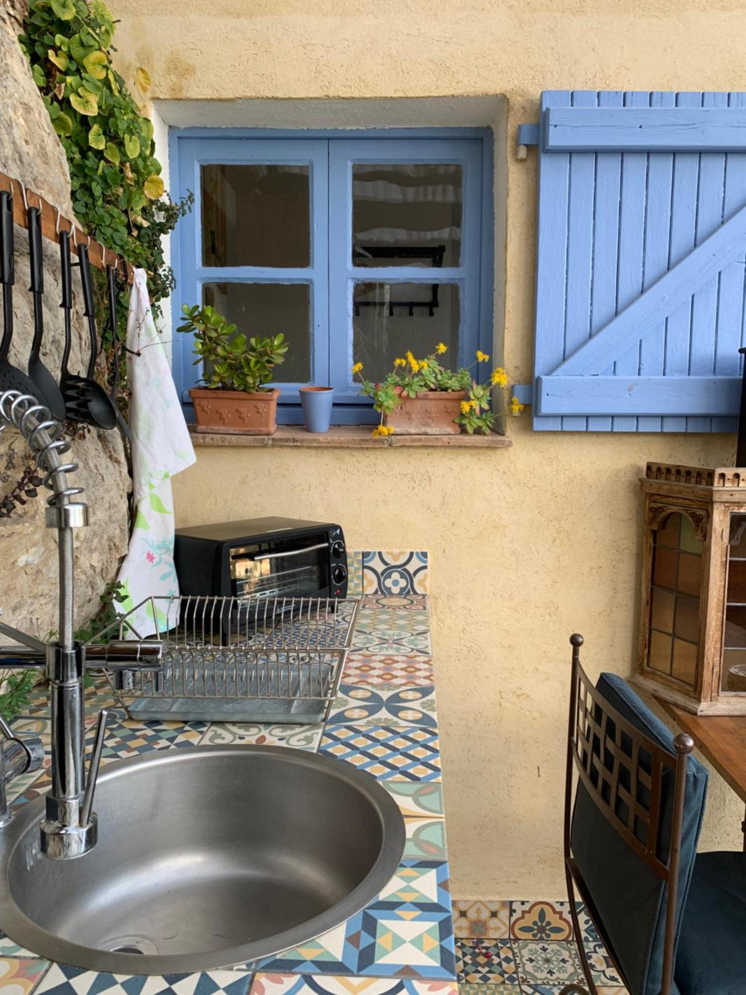Skylark Bed&Breakfast Grasse Exteriör bild