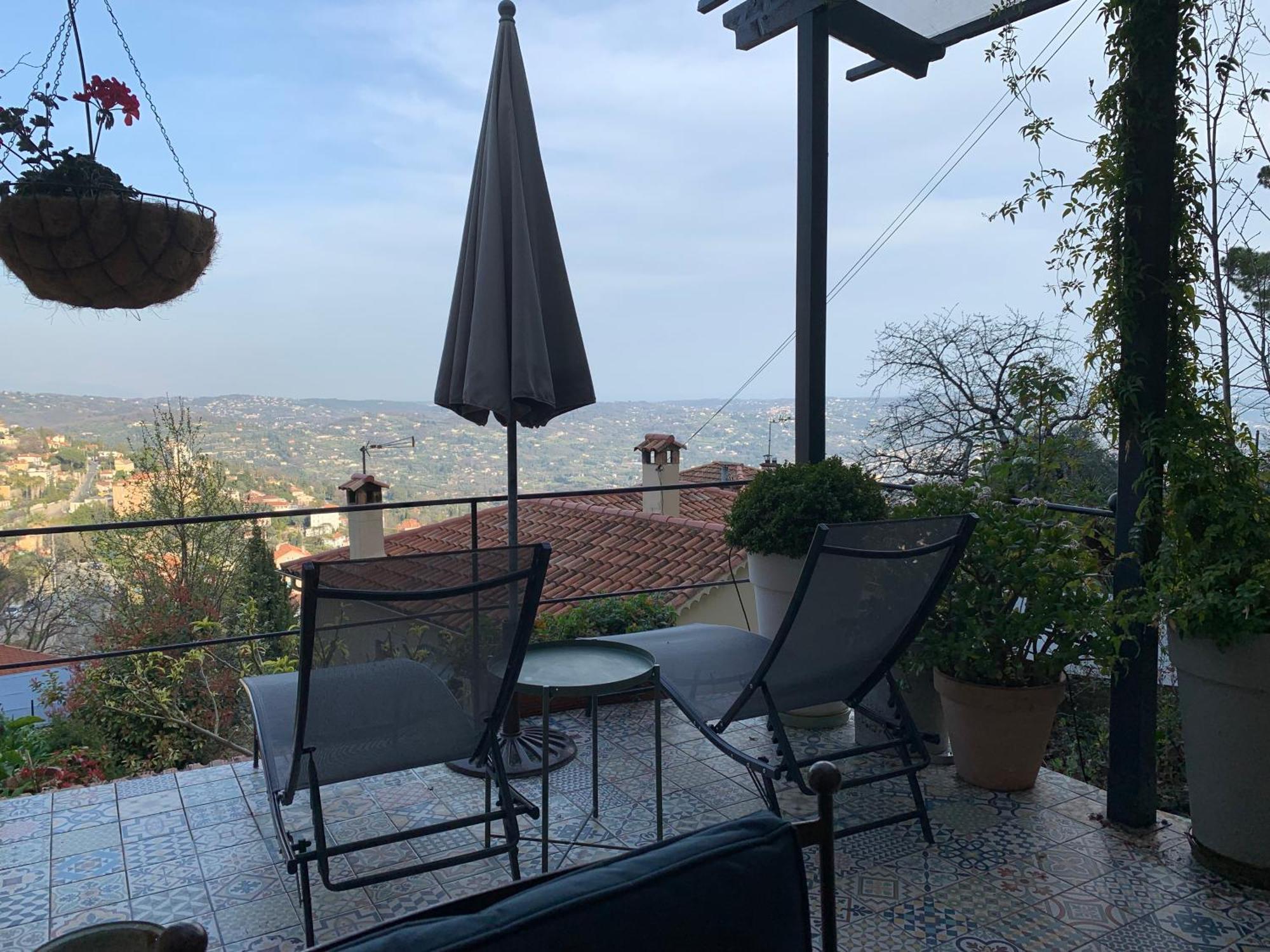 Skylark Bed&Breakfast Grasse Exteriör bild